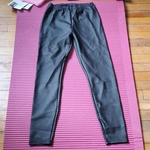 Vegan leather alligator pattern legging
